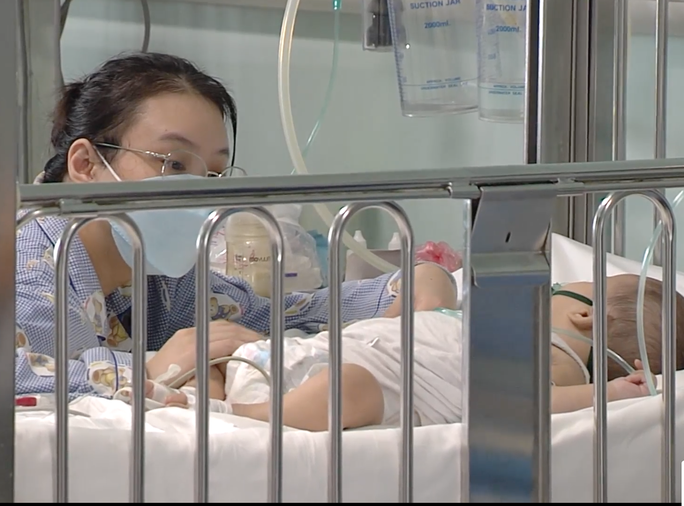  Số bệnh nhi nhập viện do Adenovirus tăng cao những ngày gần đây