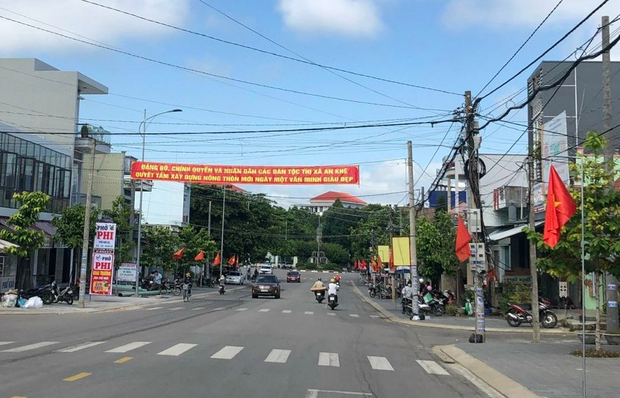 2. Khung cảnh yên bình trong ngày đầu tiên của kỳ nghỉ Tết Độc lập tại thị xã An Khê. Ảnh: Ngọc Minh