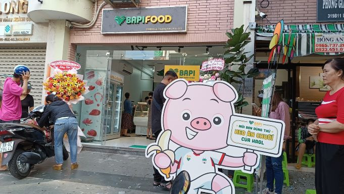 Heo ăn chuối của HAGL là heo ăn trái chuối. Heo ăn chuối của HAGL là heo ăn trái chuối