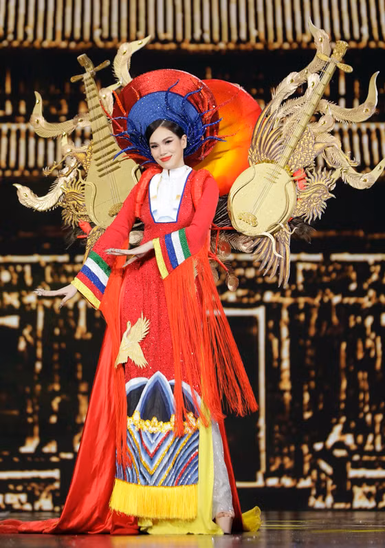 Bộ trang phục mang tên 