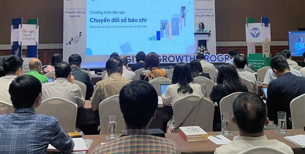 Chương trình đào tạo thu hút sự quan tâm của 200 cơ quan báo chí. (Ảnh: VOV) Chương trình đào tạo thu hút sự quan tâm của 200 cơ quan báo chí. (Ảnh: VOV)