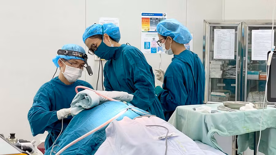  Công điện của Thủ tướng Chính phủ chỉ đạo bảo đảm thuốc, trang-thiết bị y tế để phục vụ công tác khám bệnh, chữa bệnh.