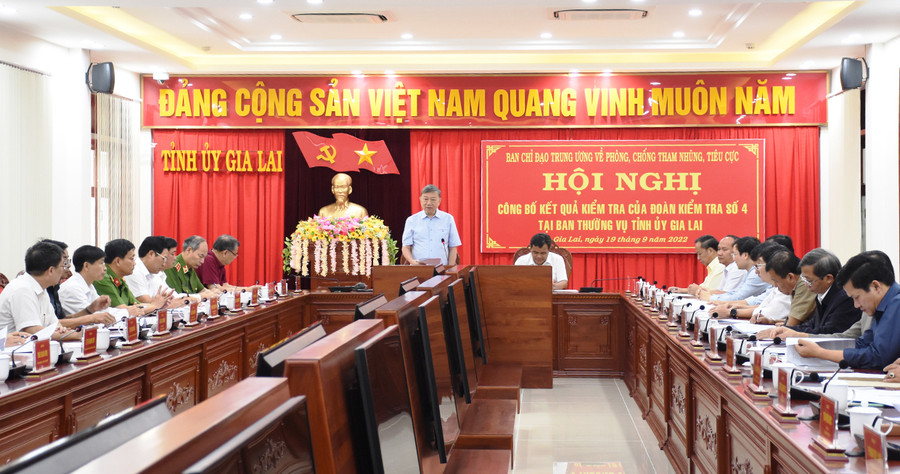 Quang cảnh hội nghị. Ảnh: Vĩnh Hoàng Quang cảnh hội nghị. Ảnh: Vĩnh Hoàng