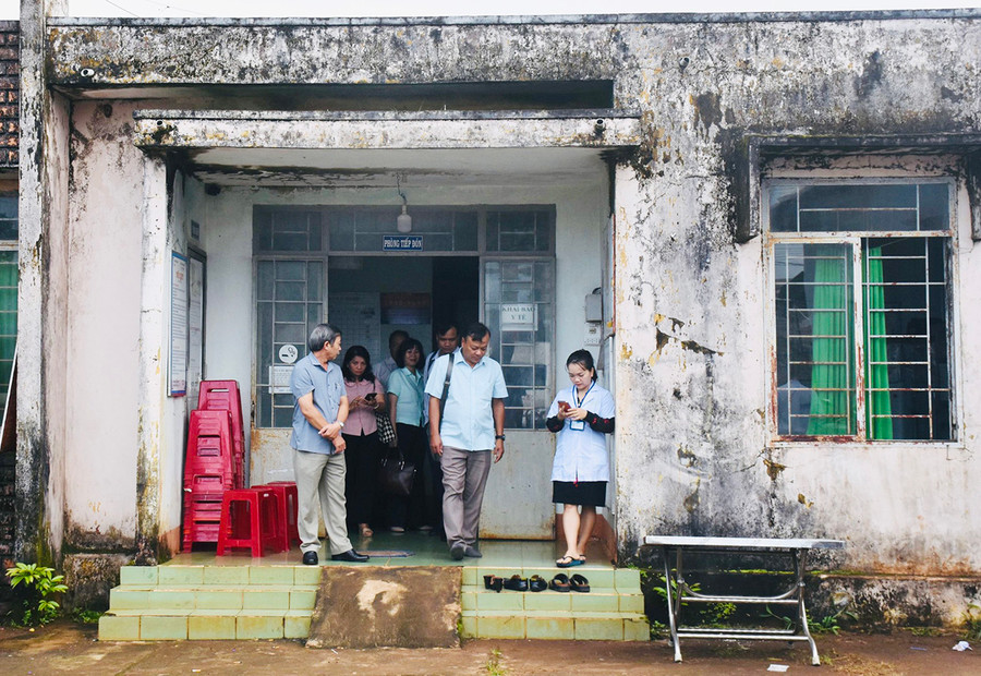 Trạm Y tế xã Bình Giáo (huyện Chư Prông) đã xuống cấp nghiêm trọng. Ảnh: Trần Dung Trạm Y tế xã Bình Giáo (huyện Chư Prông) đã xuống cấp nghiêm trọng. Ảnh: Trần Dung