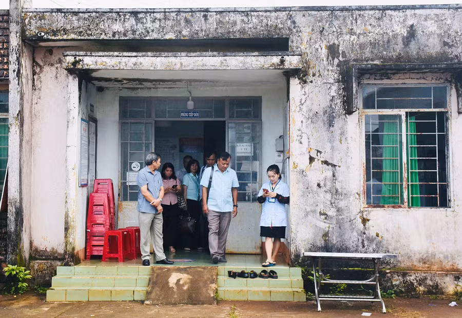  Trạm Y tế xã Bình Giáo (huyện Chư Prông) đã xuống cấp nghiêm trọng. Ảnh: Trần Dung