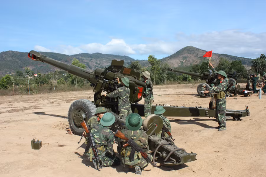 Huấn luyện sẵn sàng chiến đấu. Ảnh: V.H