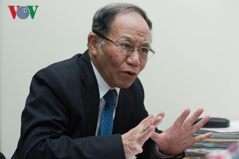 GS Hoàng Chí Bảo (ảnh: Vũ Toàn) GS Hoàng Chí Bảo (ảnh: Vũ Toàn)