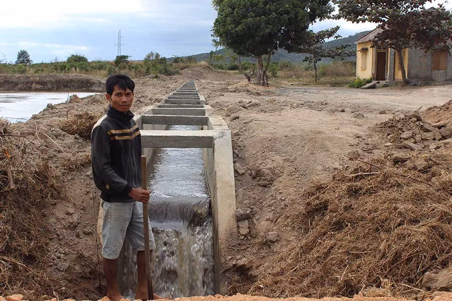  Một tuyến kênh mới vừa hoàn thành đưa vào sử dụng. Ảnh: N.D