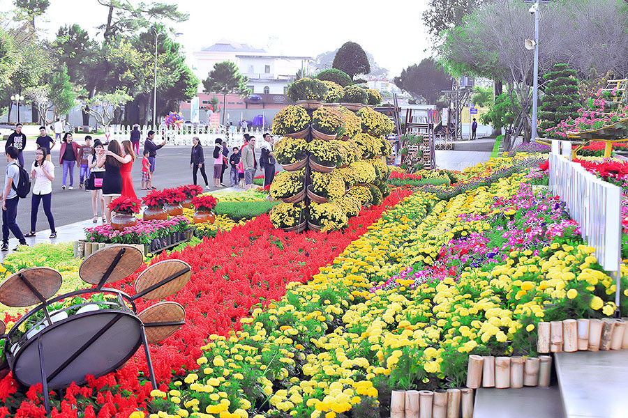 Quảng trường Đại Đoàn Kết (TP. Pleiku). Ảnh: Đ.T Ảnh: Đ.T