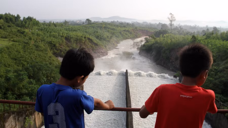 Dòng nước mát từ Kẻ Gỗ chảy về.