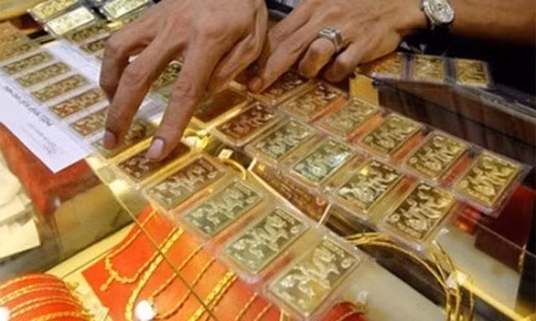 Thị trường vàng sắp sôi động ngày Thần Tài. Thị trường vàng sắp sôi động ngày Thần Tài.