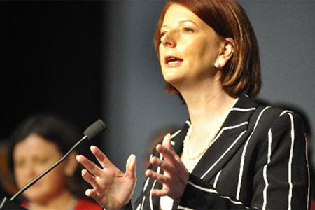 Thủ tướng Julie Gillard giành thắng lợi