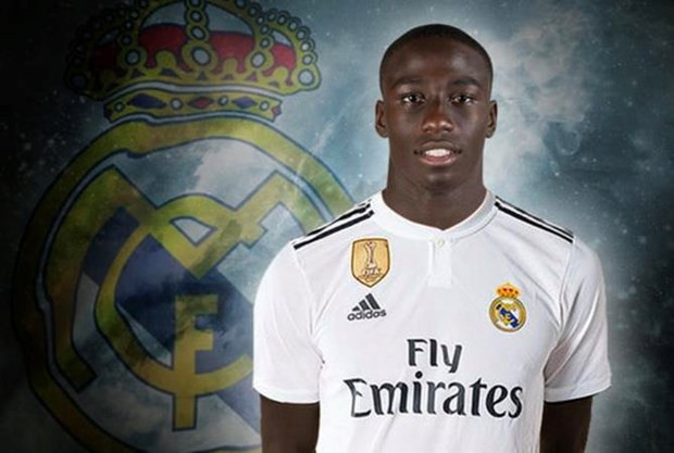 Ferland Mendy là tân binh thứ 5 của Real Madrid. (Nguồn: Marca) Ferland Mendy là tân binh thứ 5 của Real Madrid. (Nguồn: Marca)