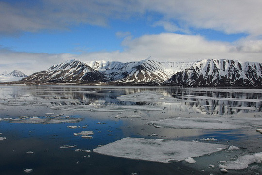 Đảo Spitsbergen thuộc Na Uy, Bắc Cực - ảnh: SHUTTERSTOCK
