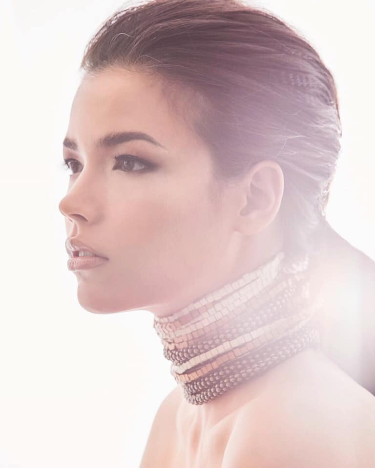 Cô cũng từng đại diện đất nước tham gia Miss Earth 2017 và vào top 8 cuộc thi.