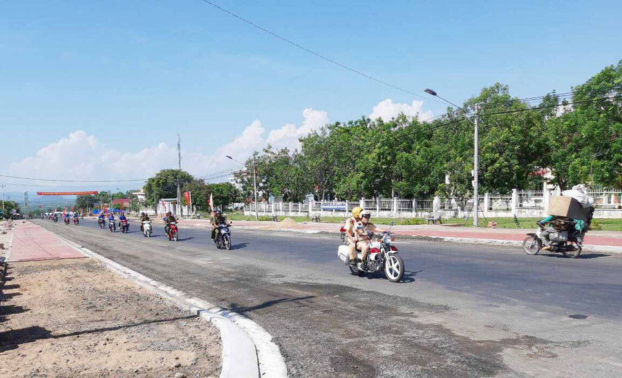 Đoàn diễu hành phòng chống ma túy năm 2019. Ảnh: Đan Nguyên