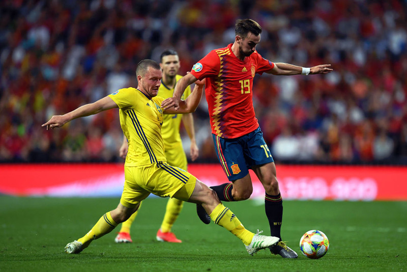  ĐT Tây Ban Nha (áo đỏ) dễ dàng thắng cả 4 trận đầu tiên của vòng loại EURO 2020. (Ảnh: Getty). 