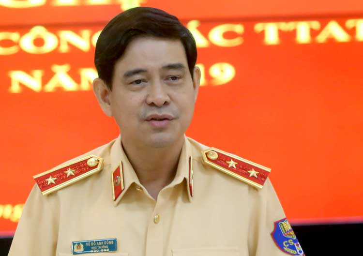 Trung tướng Vũ Đỗ Anh Dũng - Cục trưởng Cục Cảnh sát giao thông ( Bộ Công an). Ảnh: Bá Đô/Vnxpress. Trung tướng Vũ Đỗ Anh Dũng - Cục trưởng Cục Cảnh sát giao thông ( Bộ Công an). Ảnh: Bá Đô/Vnxpress.