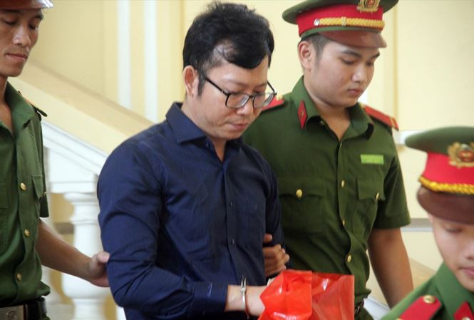 Nguyên Tổng giám đốc Công ty CP ô tô Âu Châu Nguyễn Đăng Thảo tại tòa Ảnh: Tân Châu Nguyên Tổng giám đốc Công ty CP ô tô Âu Châu Nguyễn Đăng Thảo tại tòa Ảnh: Tân Châu