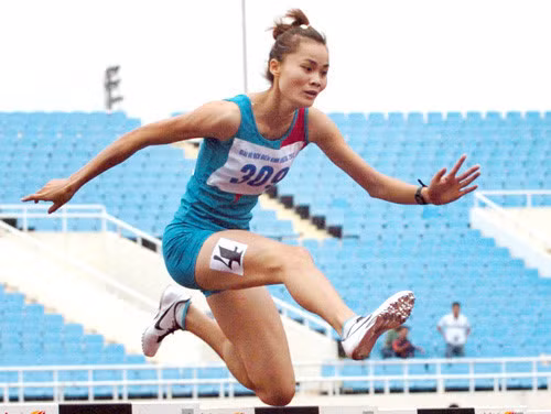 Quách Thị Lan bay cao tại Grand Prix điền kinh châu Á