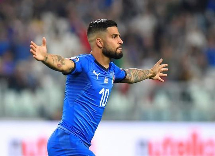 Lorenzo Insigne sau siêu phẩm gỡ hòa 1-1 cho chủ nhà Ý Lorenzo Insigne sau siêu phẩm gỡ hòa 1-1 cho chủ nhà Ý