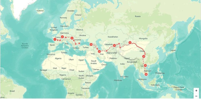 Theo kế hoạch, họ sẽ về Việt Nam vào tháng 3 năm sau.