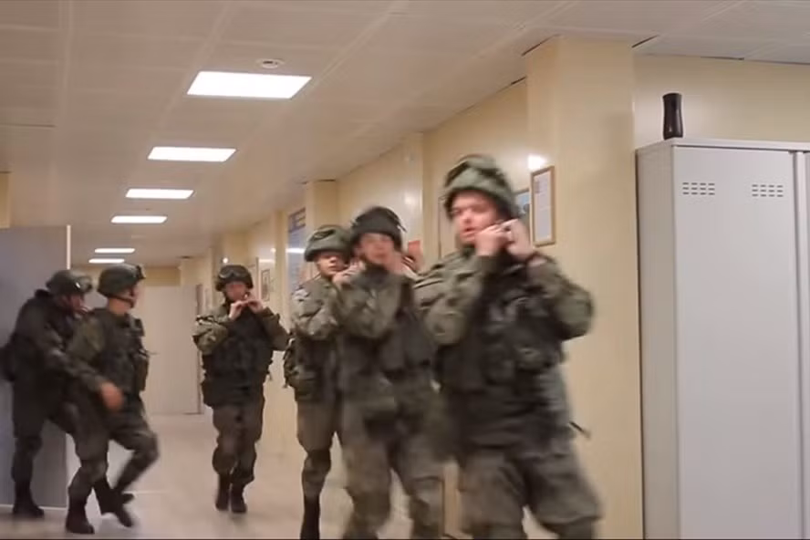 Quân khu Trung ương Nga tập trận để kiểm tra tình trạng sẵn sàng chiến đấu. Ảnh: Bộ Quốc phòng Nga