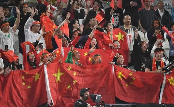 Người hâm mộ Trung Quốc sẽ có cơ hội cổ vũ cho tuyển quốc gia ở Asian Cup 2023 trên sân nhà Người hâm mộ Trung Quốc sẽ có cơ hội cổ vũ cho tuyển quốc gia ở Asian Cup 2023 trên sân nhà