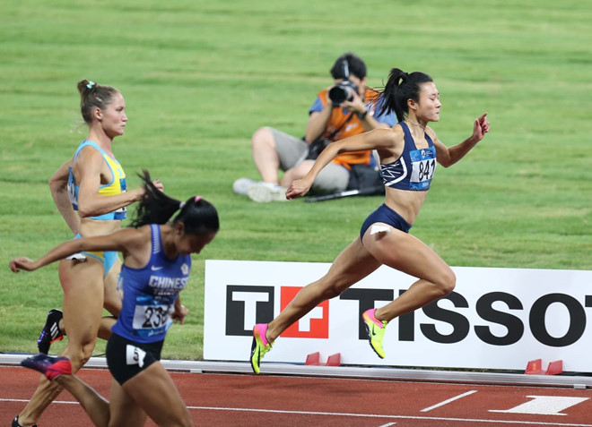Lê Tú Chinh đoạt HCĐ 100 m nữ Lê Tú Chinh đoạt HCĐ 100 m nữ