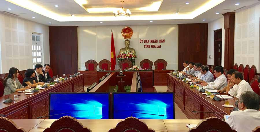 Chủ tịch UBND tỉnh Võ Ngọc Thành tiếp nhà đầu tư đến tìm cơ hội đầu tư tại Gia Lai. Ảnh: H.D Chủ tịch UBND tỉnh Võ Ngọc Thành tiếp nhà đầu tư đến tìm cơ hội đầu tư tại Gia Lai
