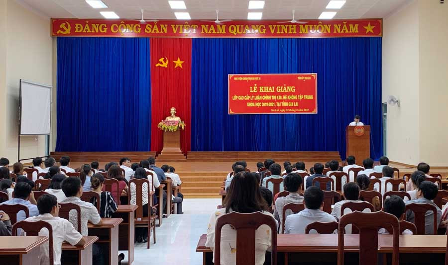 Quang cảnh buổi khai giảng lớp học. Ảnh: P.L Quang cảnh buổi khai giảng lớp học. Ảnh: P.L