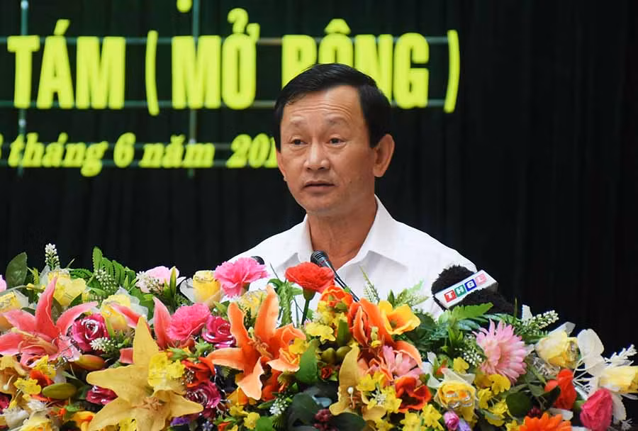 Bí thư Tỉnh ủy Dương Văn Trang phát biểu khai mạc Hội nghị Ban Chấp hành Đảng bộ tỉnh lần thứ 18 (mở rộng). Ảnh: M.N