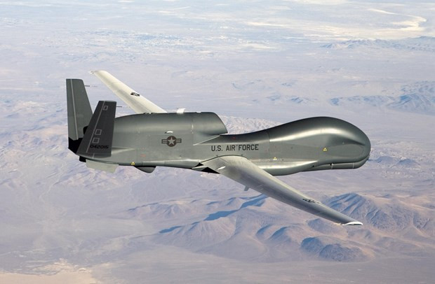 Máy bay không người lái RQ-4 Global Hawk của Mỹ. (Ảnh: Wikipedia) Máy bay không người lái RQ-4 Global Hawk của Mỹ. (Ảnh: Wikipedia)