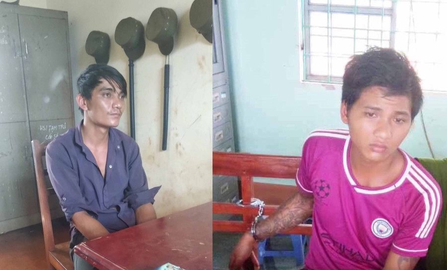 Đối tượng Tiến và Duit tại cơ quan Công an. Ảnh: Văn Ngọc