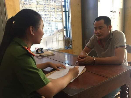 Đối tượng Nguyễn Thành Đạt tại cơ quan điều tra - Ảnh: Công an Quảng Trị Đối tượng Nguyễn Thành Đạt tại cơ quan điều tra - Ảnh: Công an Quảng Trị