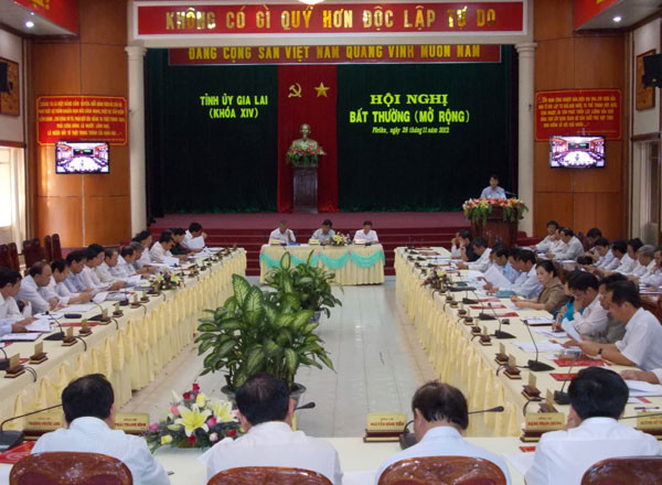 Toàn cảnh Hội nghị Ban Chấp hành Đảng bộ tỉnh. Ảnh: Thanh Nhật Toàn cảnh Hội nghị Ban Chấp hành Đảng bộ tỉnh. Ảnh: Thanh Nhật