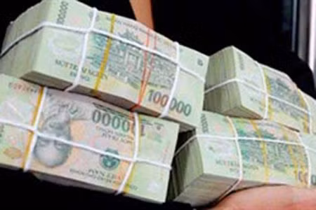 Vi phạm về tiền tệ, ngân hàng bị phạt nặng ảnh 1