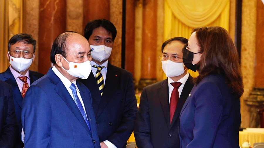 Chủ tịch nước Nguyễn Xuân Phúc và Phó tổng thống Harris tại buổi tiếp -Ảnh: TTXVN