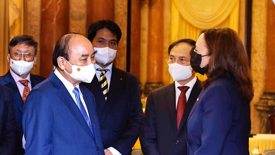 Chủ tịch nước Nguyễn Xuân Phúc và Phó tổng thống Harris tại buổi tiếp -Ảnh: TTXVN