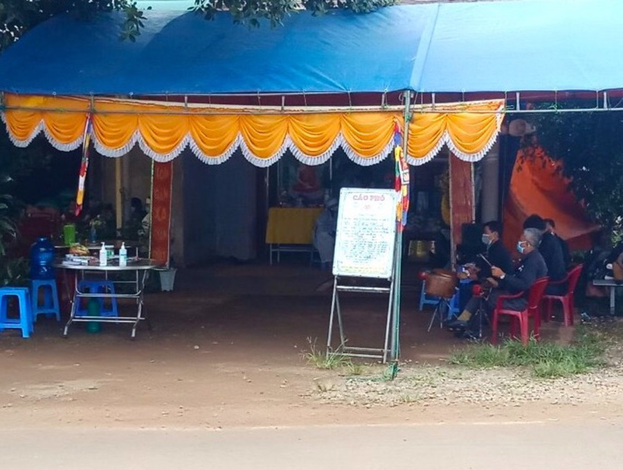 Vợ và 2 con thơ đuối nước tang thương bao chùm gia đình ông Ngô Văn Quang (thôn 9, xã Yang Trung, huyện Kông Chro). Ảnh: An Phát