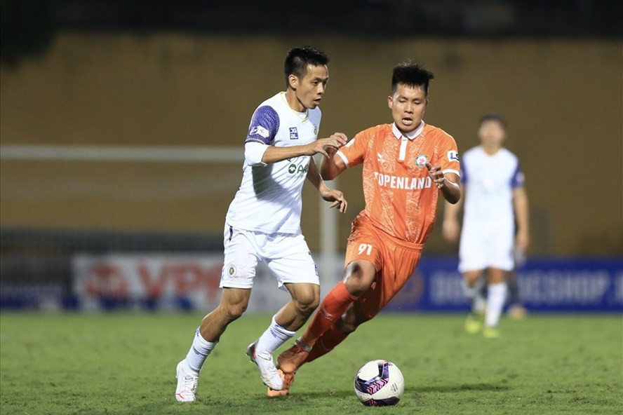V.League 2021 chính thức dời sang tháng 2.2022. Ảnh: Hoài Thu