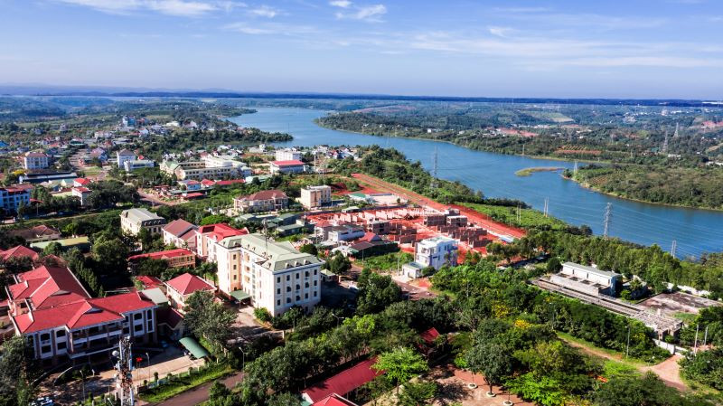 TP Gia Nghĩa đang được xây dựng, phát triển với định hướng cơ bản đạt các tiêu chí của đô thị loại II vào năm 2025. Ảnh: Chấn Hưng