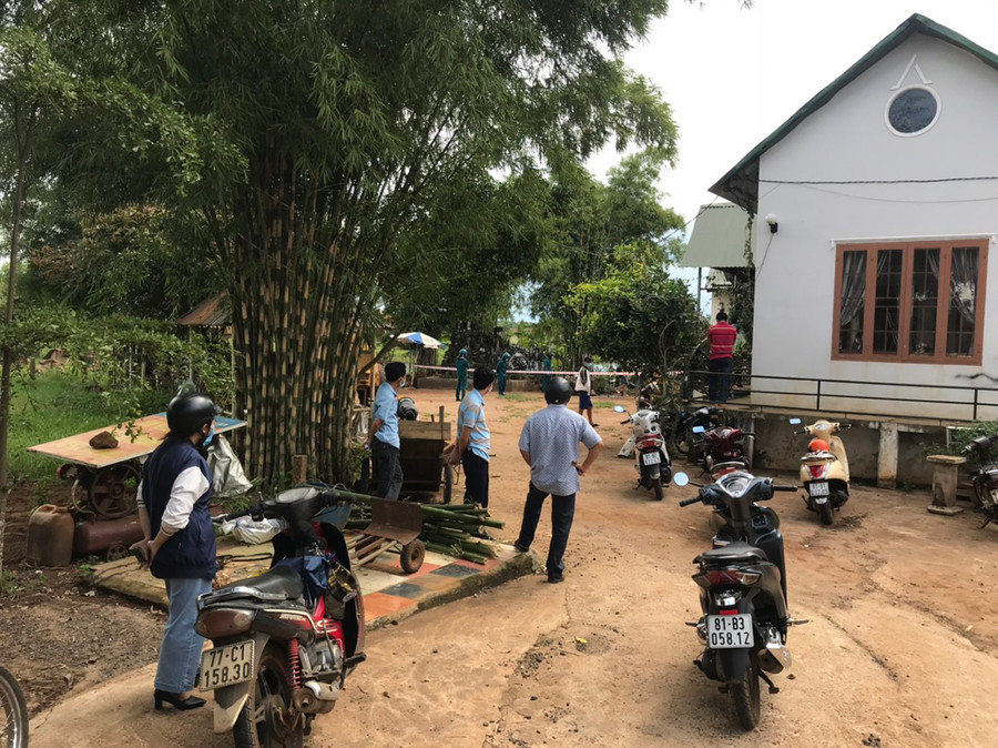 Khu vực nơi ông Lê Minh cưa đầu đạn dẫn đến tử vong. Ảnh: Văn Ngọc Khu vực nơi ông Minh cưa đầu đạn dẫn đến tử vong. Ảnh: Văn Ngọc