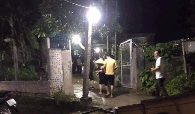 Ngôi nhà của cháu bé bị điện giật tử vong. (Ảnh: Giaoducthoidai.vn)  Ngôi nhà của cháu bé bị điện giật tử vong. (Ảnh: Giaoducthoidai.vn)