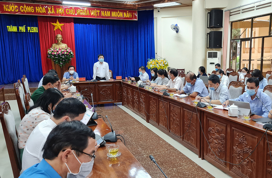 Quang cảnh cuộc họp. Ảnh: Bá Bính Quang cảnh cuộc họp. Ảnh: Bá Bính