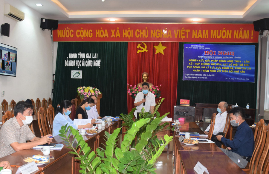  Quang cảnh hội nghị nghiệm thu đề tài. Ảnh: Trần Dung