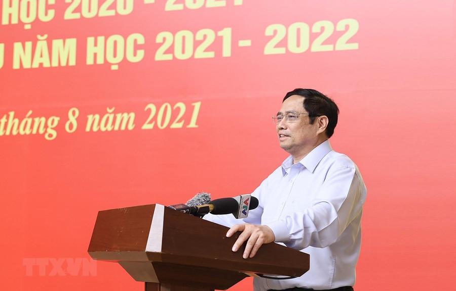  Thủ tướng Phạm Minh Chính phát biểu chỉ đạo Hội nghị triển khai nhiệm vụ năm học 2021-2022. (Ảnh: Dương Giang/TTXVN)