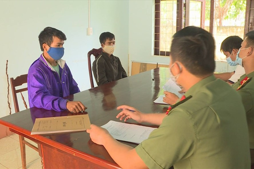 Công an tỉnh Đắk Lắk mời những người đăng tin sai sự thật về dịch COVID-19 lên làm việc. Ảnh: T.X Công an tỉnh Đắk Lắk mời những người đăng tin sai sự thật về dịch COVID-19 lên làm việc. Ảnh: T.X