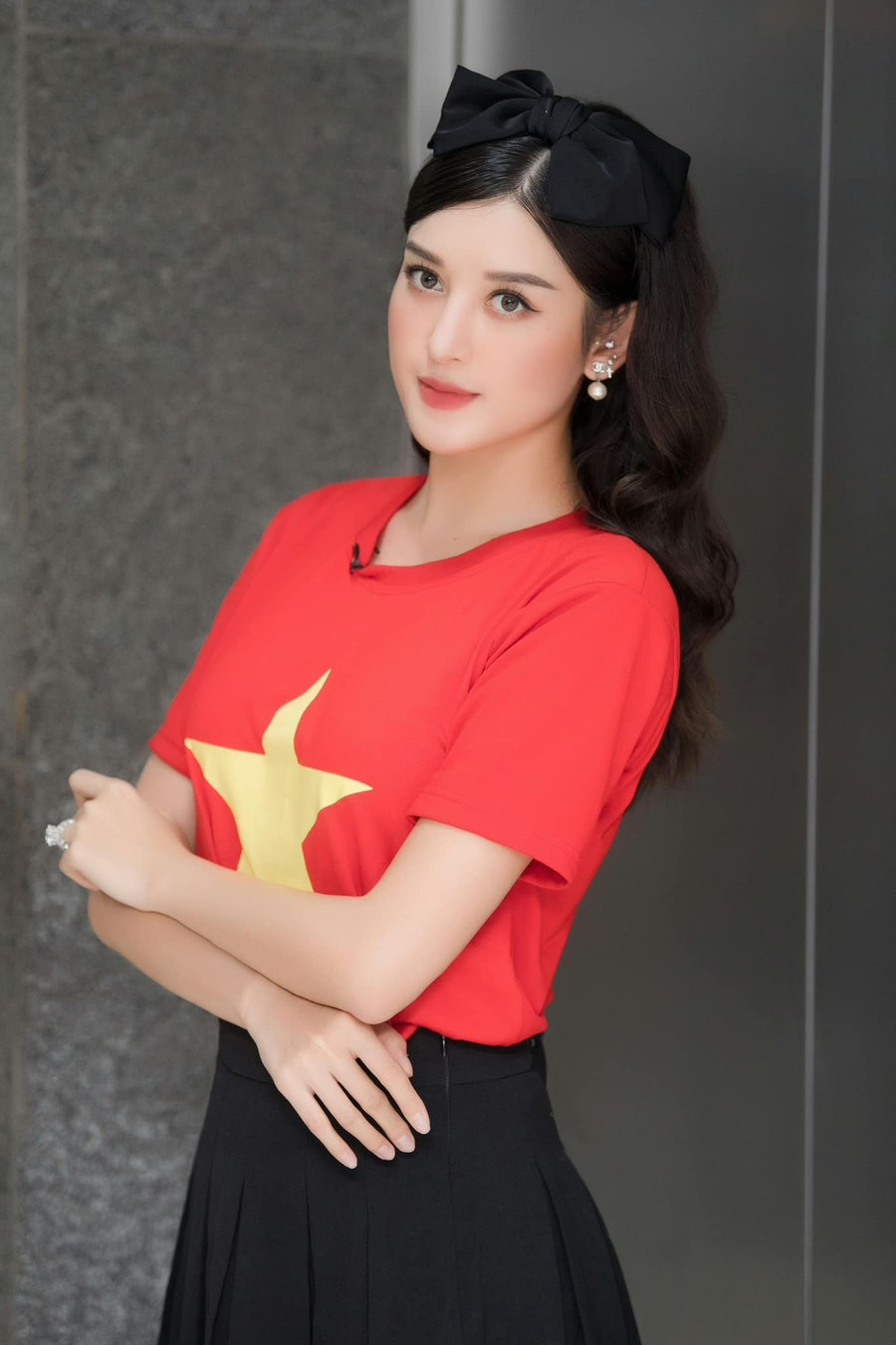 Người đẹp cho biết cô cảm thấy hạnh phúc, vui vẻ với cuộc sống độc thân hiện tại. Ảnh: FBNV