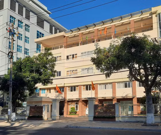 Ủy ban Kiểm tra Tỉnh ủy Quảng Nam đã xem xét, thi hành kỷ luật với 2 đảng viên vi phạm. Ảnh: NGUYỄN CƯỜNG 